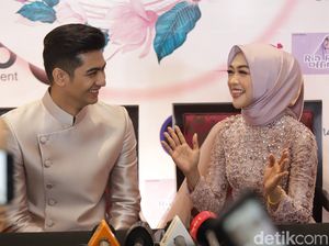 Ria Ricis Terharu Akhirnya Lamaran dengan Teuku Ryan
