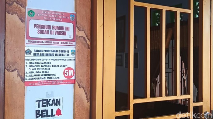 stiker vaksinasi