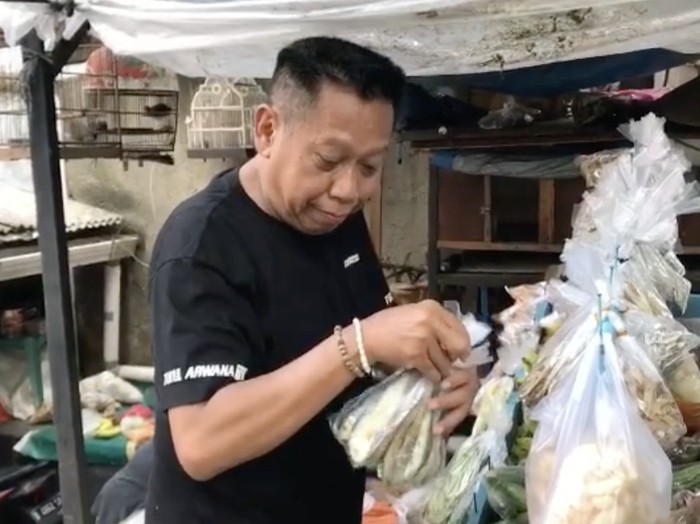 Tukul Arwana Sosok Family Man yang Hobi Makan Bareng Anak