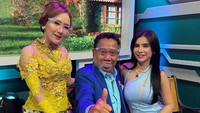 Mengutip detikhot (23/9), Tukul Arwana awalnya merasakan pusing pada Rabu (22/9) sore. Rasa sakitnya ini tak kunjung hilang hingga ia dibawa keluarganya ke rumah sakit.