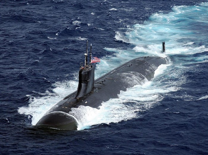 USS Connecticut, kapal selam nuklir milik Amerika Serikat