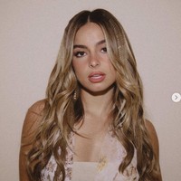 Merasa bahwa TikTok bisa jadi sesuatu yang menjanjikan, Addison Rae meninggalkan kuliahnya di Louisiana State University. Dia memutuskan untuk pindah ke Los Angeles untuk membangun kariernya sebagai influencer. Dilansir Forbes, ia pun semakin banyak mendapat konten bersponsor hingga akhirnya direkrut oleh agensi talent WME. Foto: Instagram