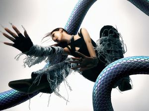 Karina dan Giselle aespa Lanjutkan Saga Black Mamba