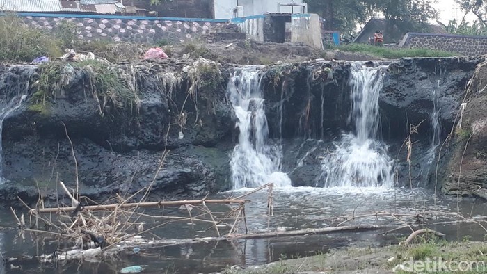 air terjun mini di pasuruan