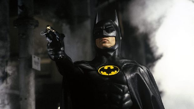 Film Batman (1989) yang dibintangi oleh Michael Keaton.