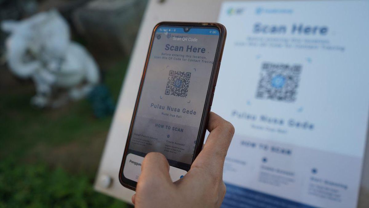 Cara Scan Barcode Vaksin Pakai Pedulilindungi Simak Di Sini<script async src=