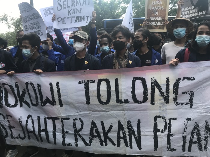 Demo di depan Kementan (Faiz-detikcom)