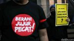 Aksi Damai di Kantor Darurat KPK