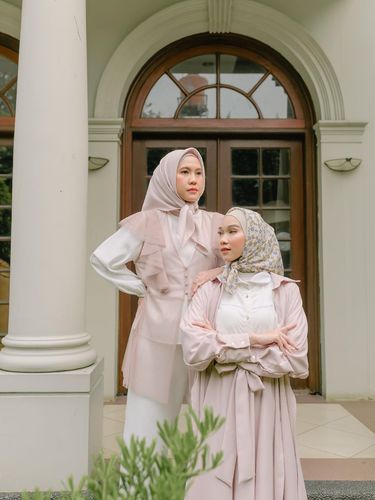 Koleksi 'Fiore' hasil kolaborasi dari HijabChic dan Thatal Jundiah.