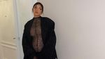 Fab! Gaya Kylie Jenner Pamer Perut Hamil