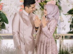 10 Foto Lamaran Ria Ricis dan Teuku Ryan, Mewah dengan Sentuhan Adat Aceh