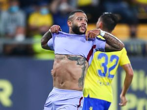 Cadiz Vs Barcelona: De Jong Kartu Merah, Duel Tuntas 0-0