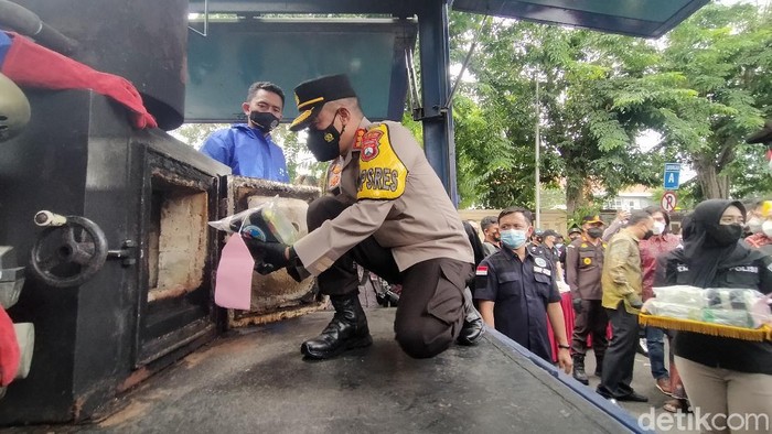 pemusnahan narkoba polrestabes surabaya