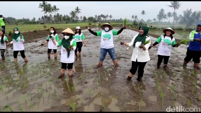 perempuan tani HKTI Jatim