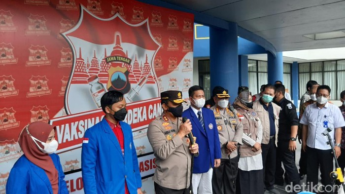 Persiapkan Kuliah Tatap Muka, 26 Ribu Mahasiswa di Jawa Tengah Divaksin