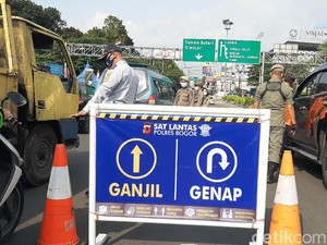 Puncak Ganjil Genap September 2021 Berlanjut, Cek Informasinya di Sini