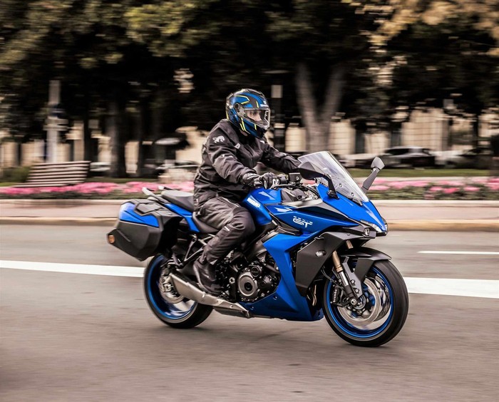 Suzuki GSX-S1000GT 2022 Suzuki GSX-S1000GT 2022