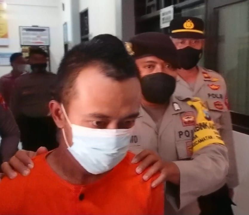 ustaz di trenggalek cabuli santriwati