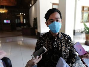 Gibran Telusuri Dugaan Nobar Persis Solo Vs PSG Pati