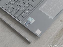 Asus ZenBook Flip 13, Laptop Fleksibel Serba Bisa