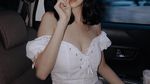 Asyiknya Gaya Safira Kaunang, Aspri Hotman Paris Saat Makan Kentang Goreng