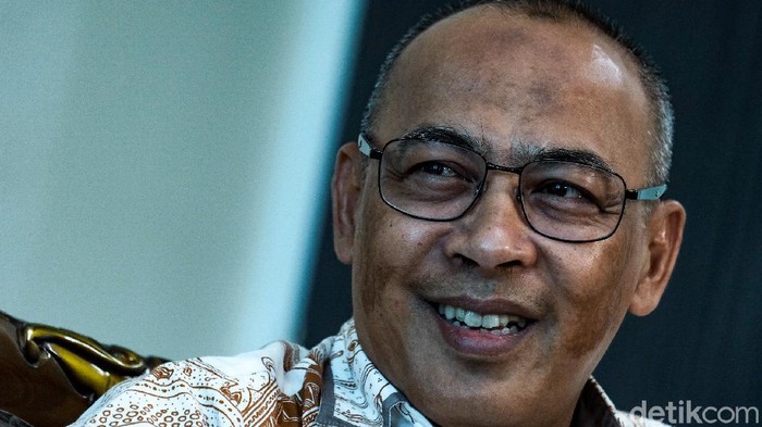 Blak-blakan Salahudin Raffi