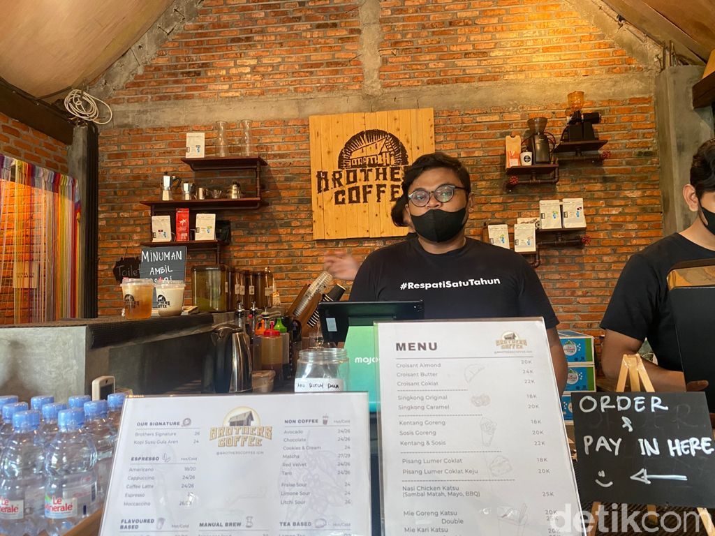 Brothers Coffee : Serasa di Dago! Ngopi di Brothers Coffee Serpong Bisa Lihat Pemandangan dari Ketinggian
