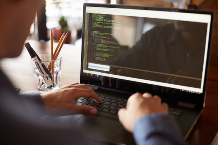 Ilustrasi Back End Developer