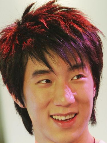 CHENGDU, CHINA - JUNE 19: (CHINA OUT; PHOTOCOME OUT) Hong Kong star Jaycee Fong, son of action star Jackie Chan meets his fans at Southwest Jiaotong University on June 19, 2005 in Chengdu of Sichuan Province, China.  (Photo by China Photos/Getty Images)