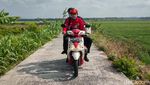 Kerja Keras Vaksinasi Door to Door Susur Sawah-Hutan di Kulon Progo