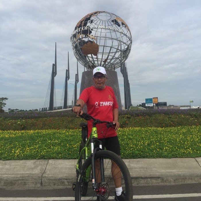 Ketua RW Gowes Rute Bandung-Sulawesi