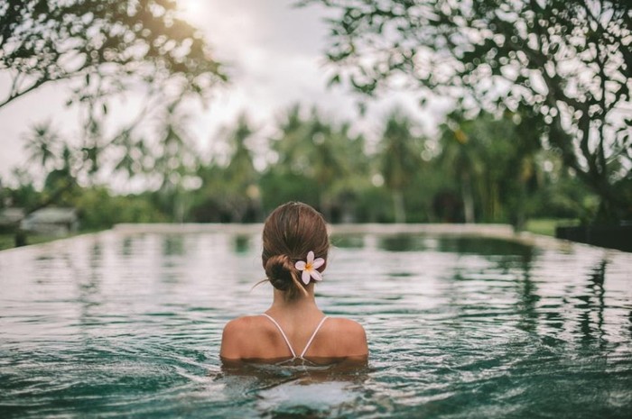 kolam renang di bali