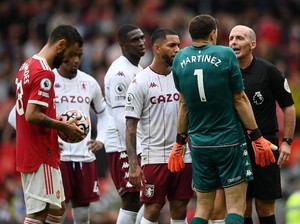Kiper Aston Villa Ledek MU, Grealish: Lucu!