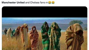 Netizen lain meledek fans Manchester United dan Chelsea yang sama-sama kalah dalam laga terpisah. Foto: (Twitter)