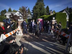 Bos Huawei Dibebaskan, Warga China Tumpah Ruah Menyambut di Bandara