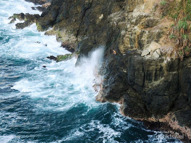 Susur Pantai Siung dan Bukit Pengilon, Sudah Pernah Belum?