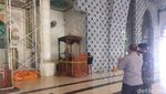 Penampakan Mimbar Masjid Raya Makassar yang Dibakar OTK