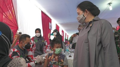 Momen Puan Pantau Vaksinasi di Tambora
