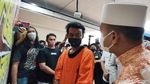 Tampang Pria Pembakar Mimbar Masjid Raya Makassar