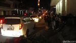 Tumpah Ruah Warga di Kawasan Asia Afrika Bandung