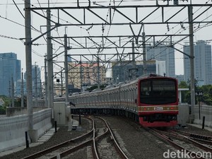 Naik KRL Bisa Nyambung KA Bandara di Stasiun Manggarai, Begini Caranya