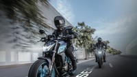 Namun sebagai pembanding, dikutip dari Paultan, CFMoto 250SR di Malaysia dibanderol dengan harga mulai dari RM 15.800 atau setara dengan Rp 53 jutaan. Namun jika menggunakan harga yang sama dengan CFMoto Malaysia, di kondisi pasar saat ini, tentu tidak mudah bagi CFMoto 250SR untuk bersaing di kelas motor sport fairing 250 cc satu silinder. Foto: dok. CFMoto Global