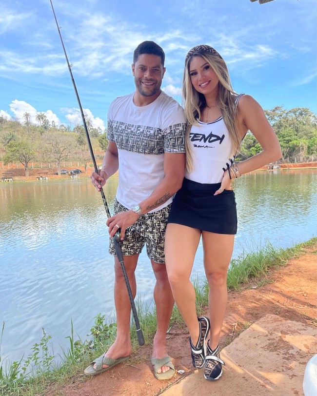 Iran mengatakan jika ia bahkan rela mengorban diri agar Camila bisa mewujudkan impiannya. Karena itu, ia merasa dikhianati. Aku seperti harus mengubur hidup-hidup anak perempuanku sendiri, ujarnya dilansir Marca. Foto: Instagram @hulkparaiba