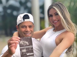 Potret Pesepakbola dan Istrinya yang Jadi Kontroversi, Dulu Paman-Keponakan