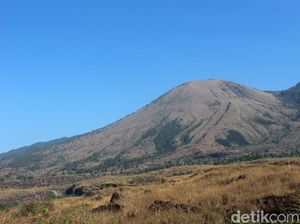 Syarat-Mitos Gunung Guntur, Tempat Hilangnya Pendaki Gibran