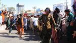 Mayat Penculik yang Digantung Taliban Jadi Tontonan di Afghanistan