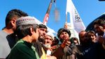 Mayat Penculik yang Digantung Taliban Jadi Tontonan di Afghanistan