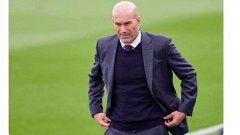 MU membutuhkan pelatih yang punya taktik spesial semacam Zidane. Foto: Twitter