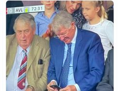 Netizen Minta MU Pecat Ole, Digantikan Zidane atau Conte