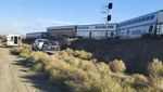 Momen Evakuasi Penumpang Kereta Amtrak yang Anjlok di AS